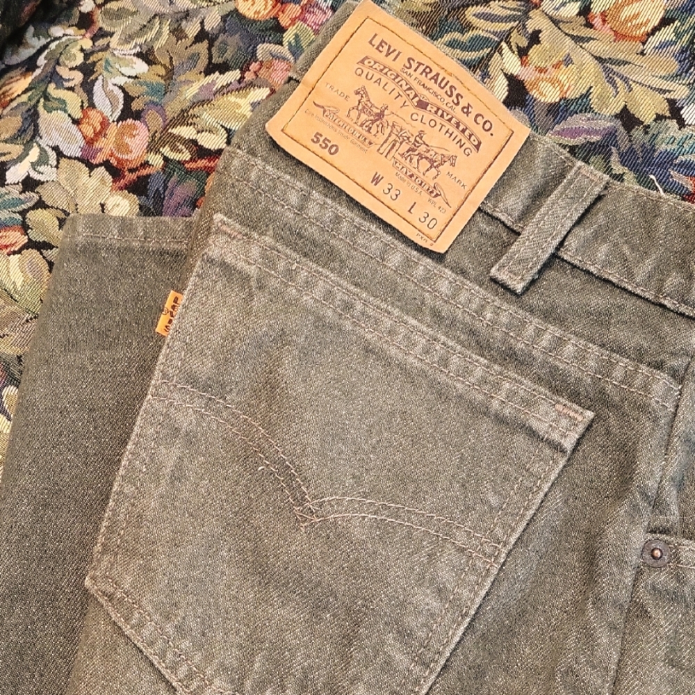 Levi Strauss & Co. Olive Jeans, Mens, Iike New.